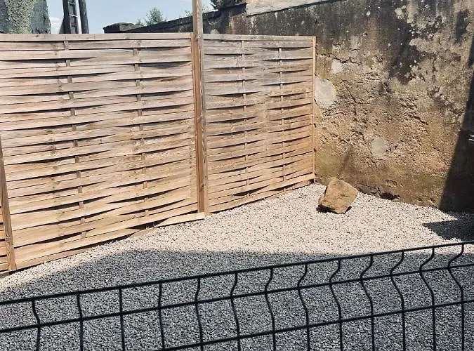 Avec Terrasse Privative * Celles-sur-Plaine